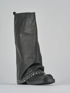 Stivali tacco 3cm pelle nero