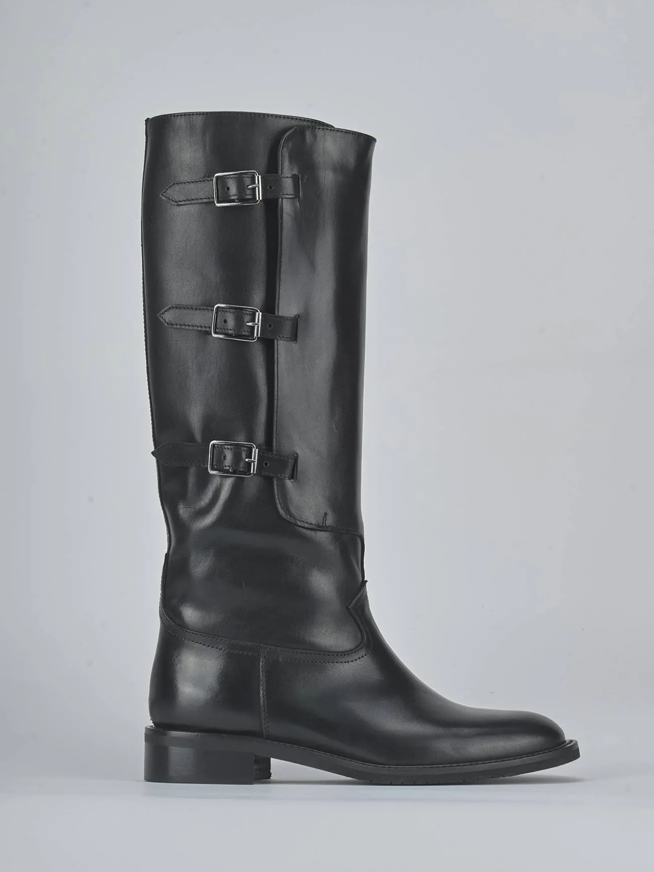 Stivali tacco 3cm pelle nero