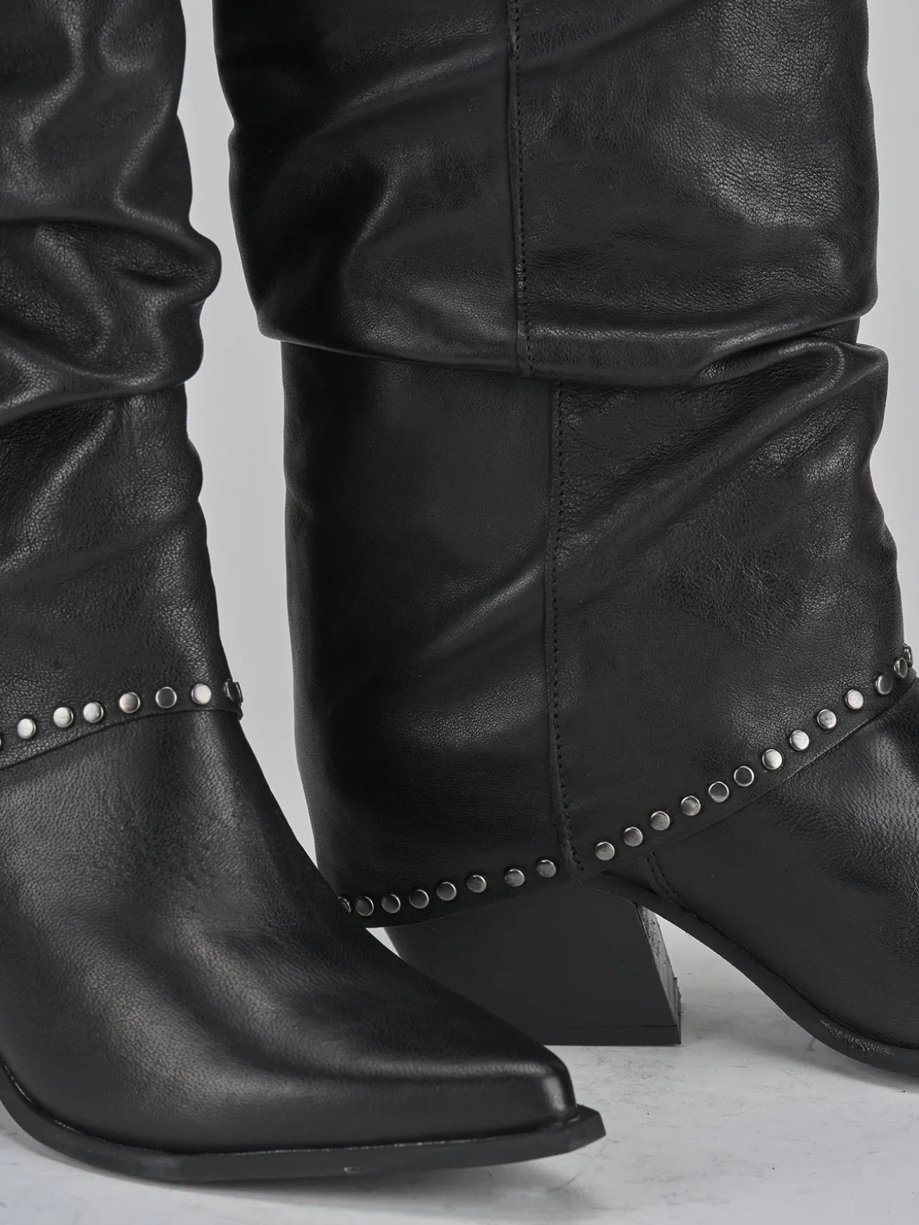 Stivali tacco 8cm pelle nero