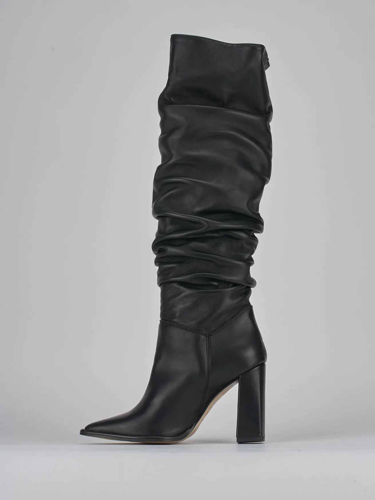 Stivali tacco 9cm pelle nero