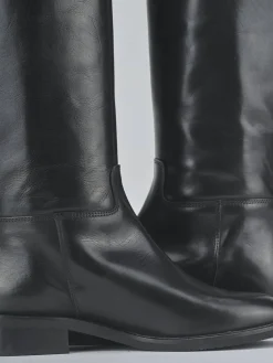 Stivali tacco 3cm pelle nero