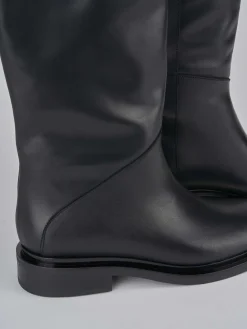 Stivali tacco 2cm pelle nero