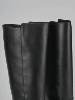 Stivali tacco 2cm pelle nero