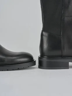 Stivali tacco 2cm pelle nero