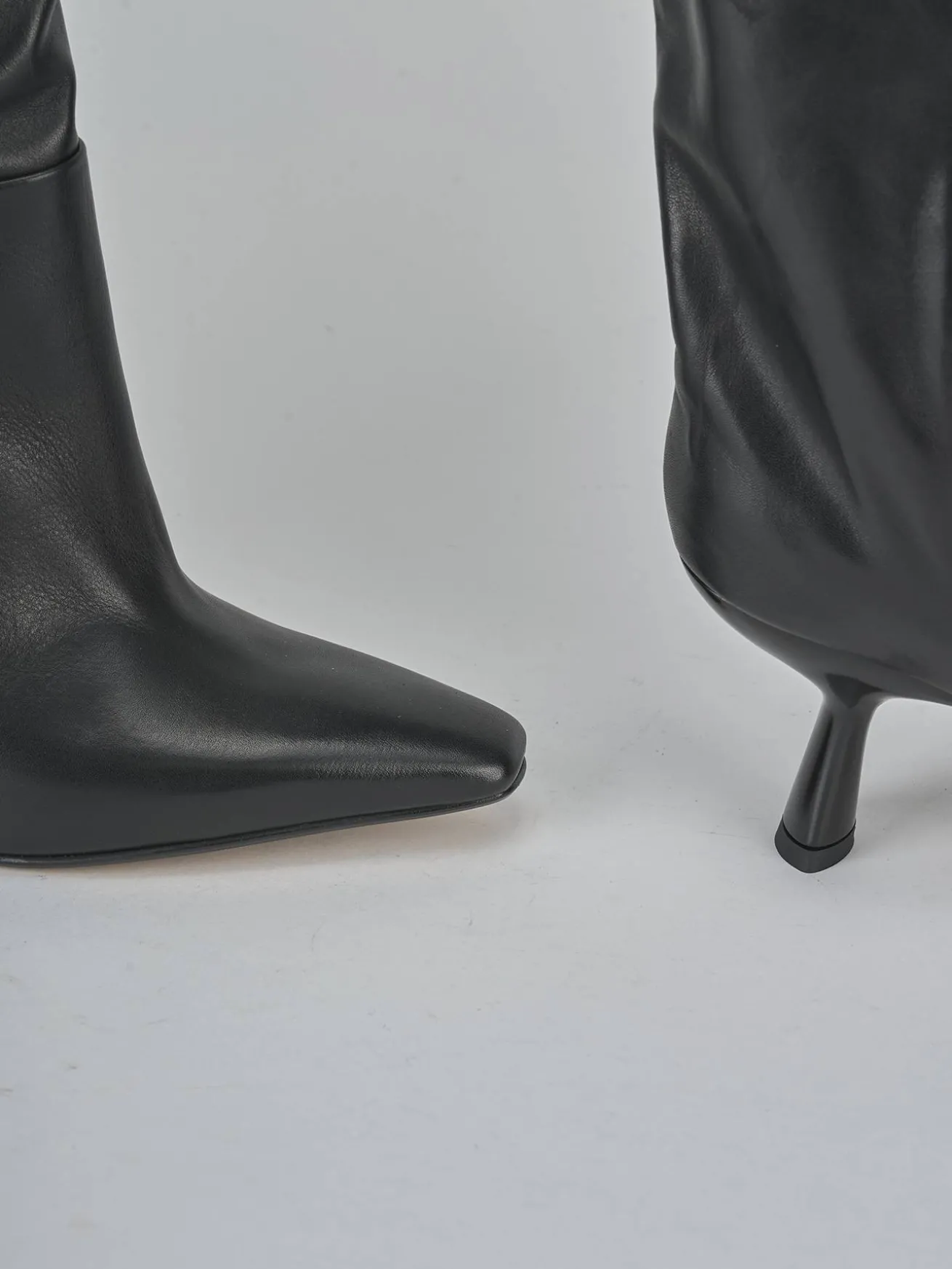 Stivali tacco 7cm pelle nero