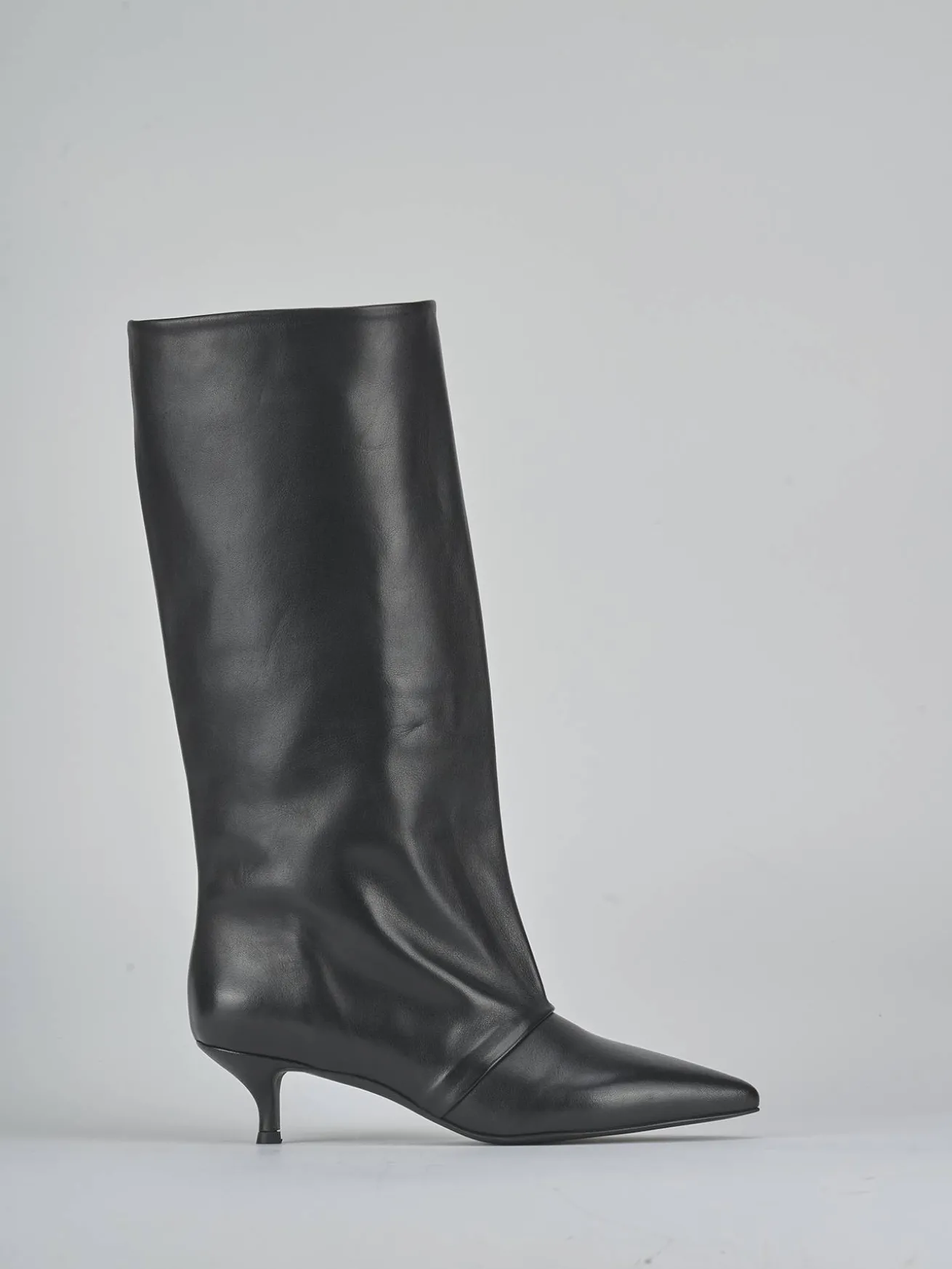 Stivali tacco 5cm pelle nero