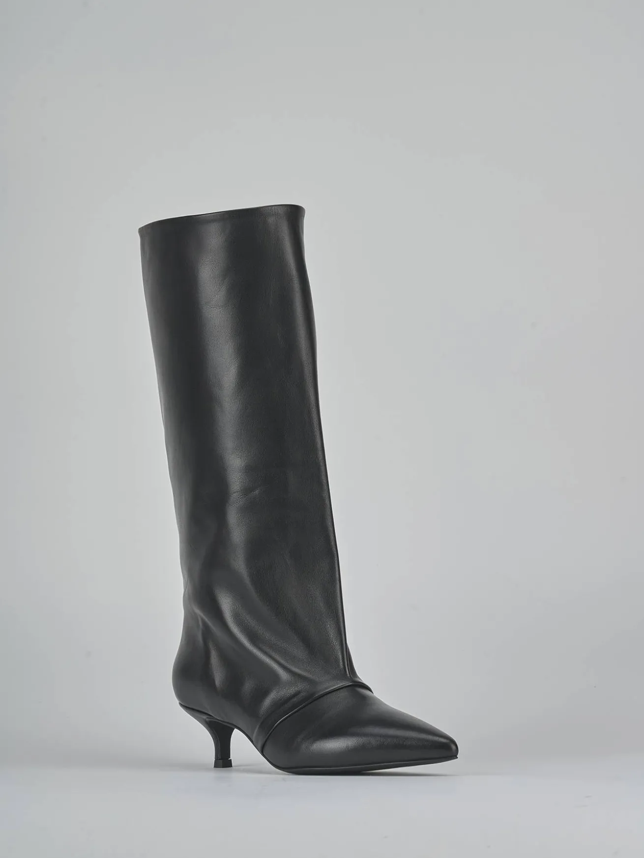 Stivali tacco 5cm pelle nero