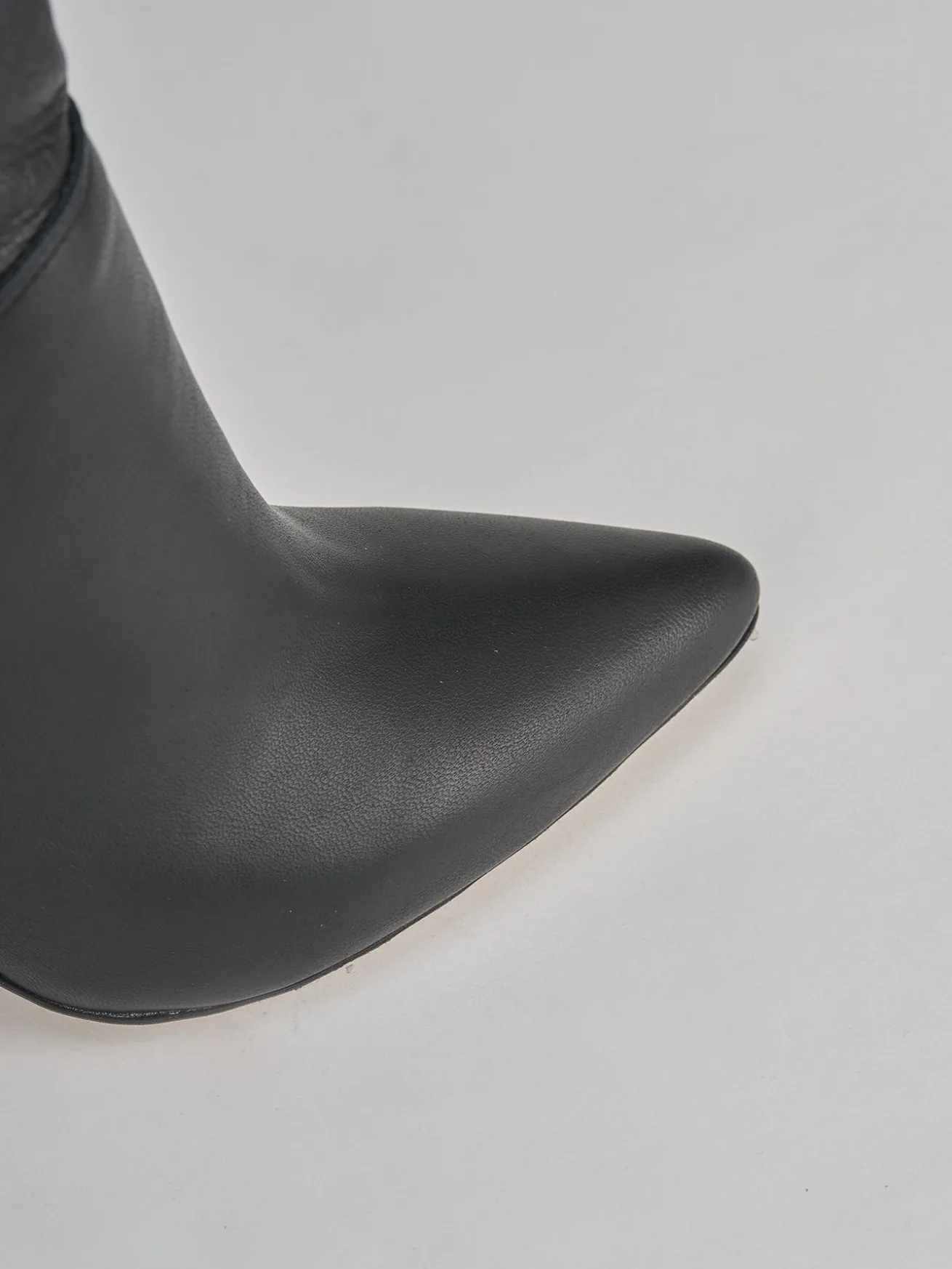 Stivali tacco 9cm pelle nero