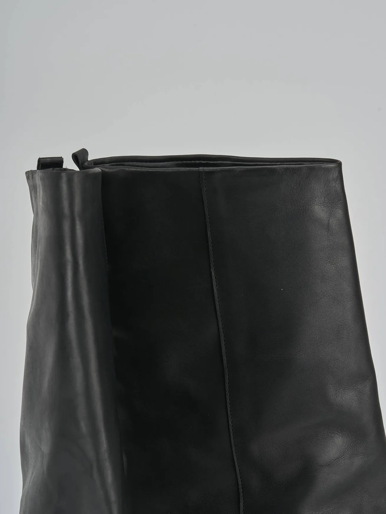 Stivali tacco 3cm pelle nero