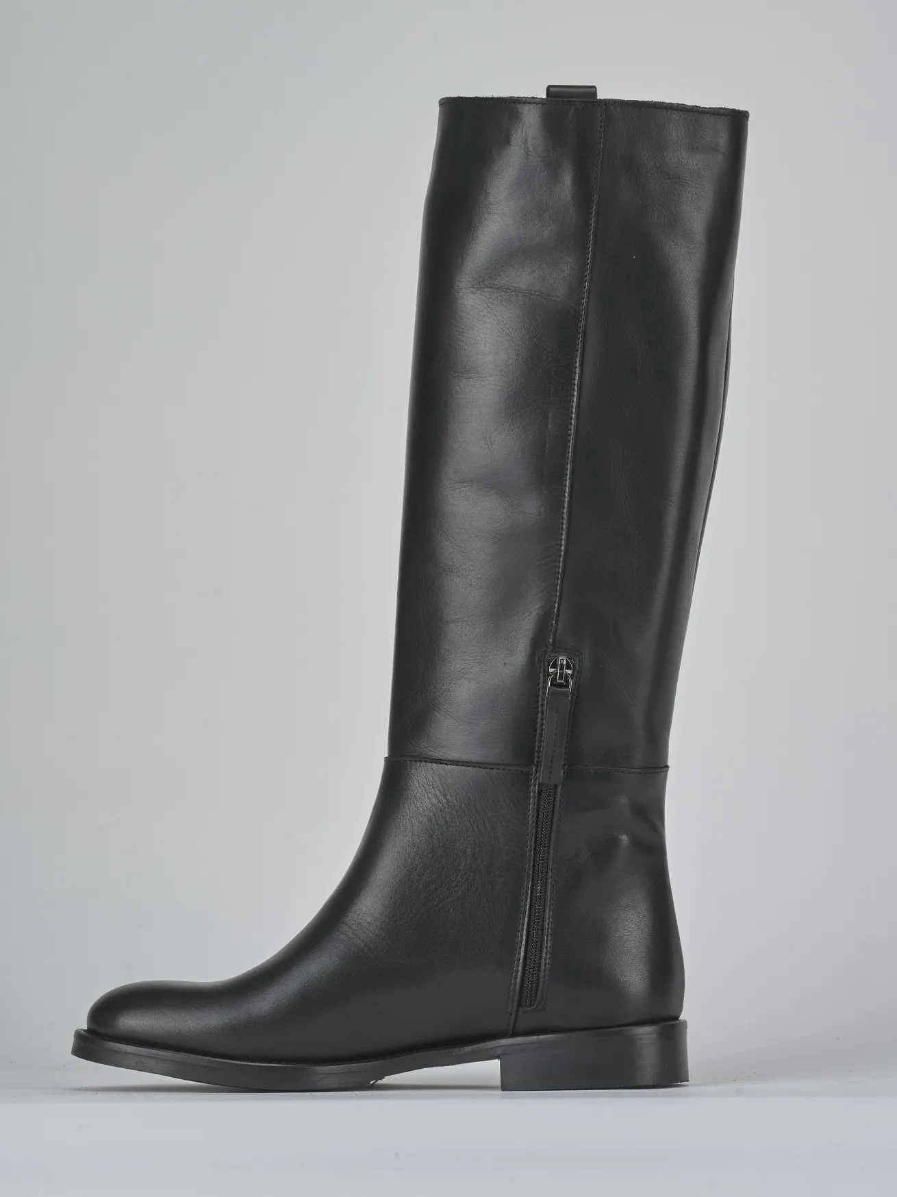 Stivali tacco 2cm pelle nero