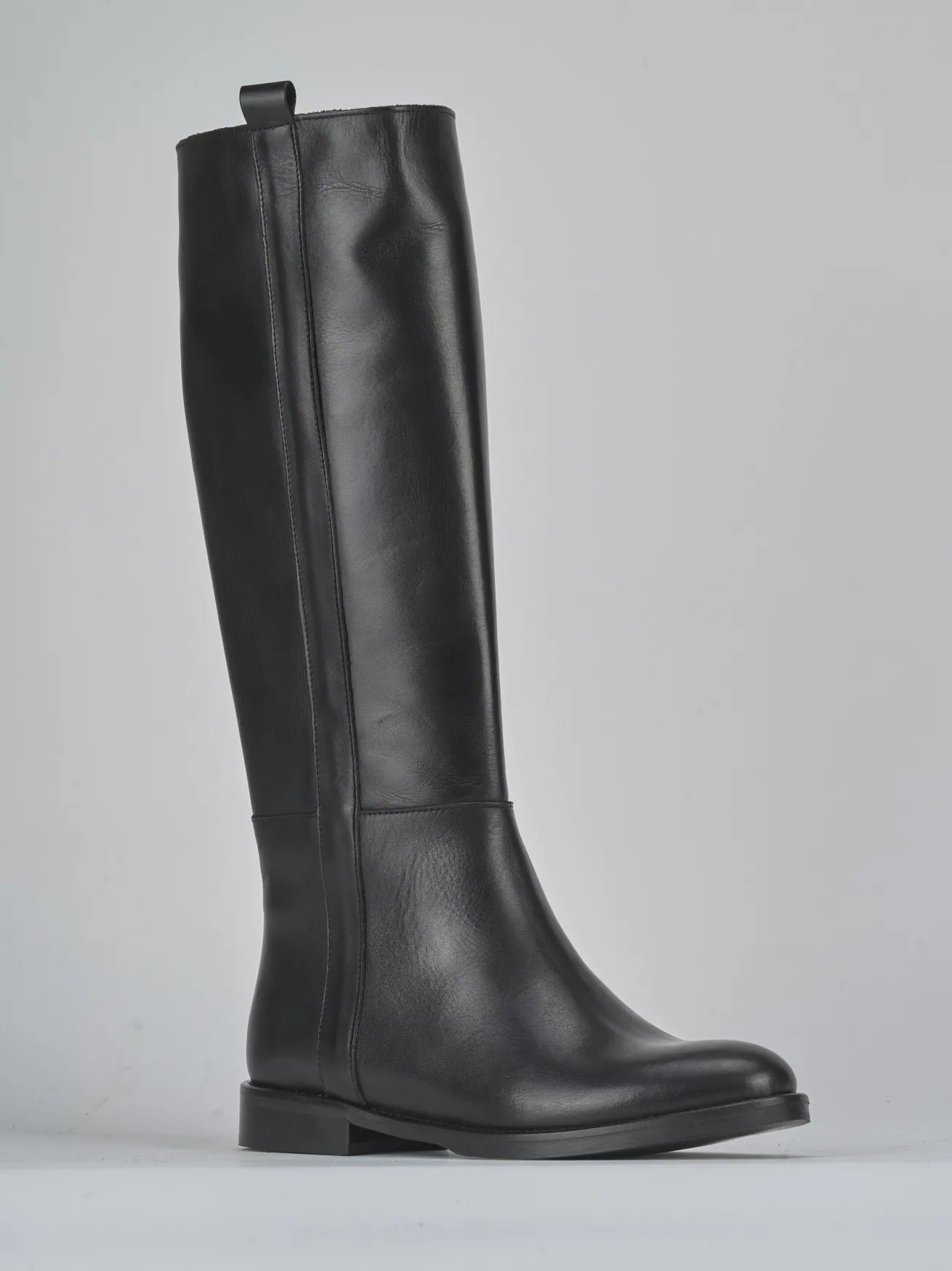 Stivali tacco 2cm pelle nero