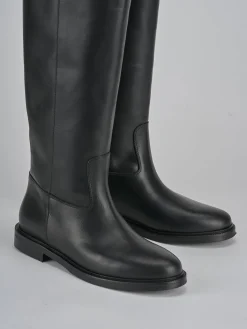 Stivali tacco 2cm pelle nero