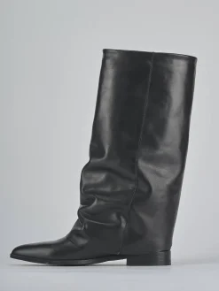 Stivali tacco 2cm pelle nero