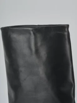 Stivali tacco 2cm pelle nero