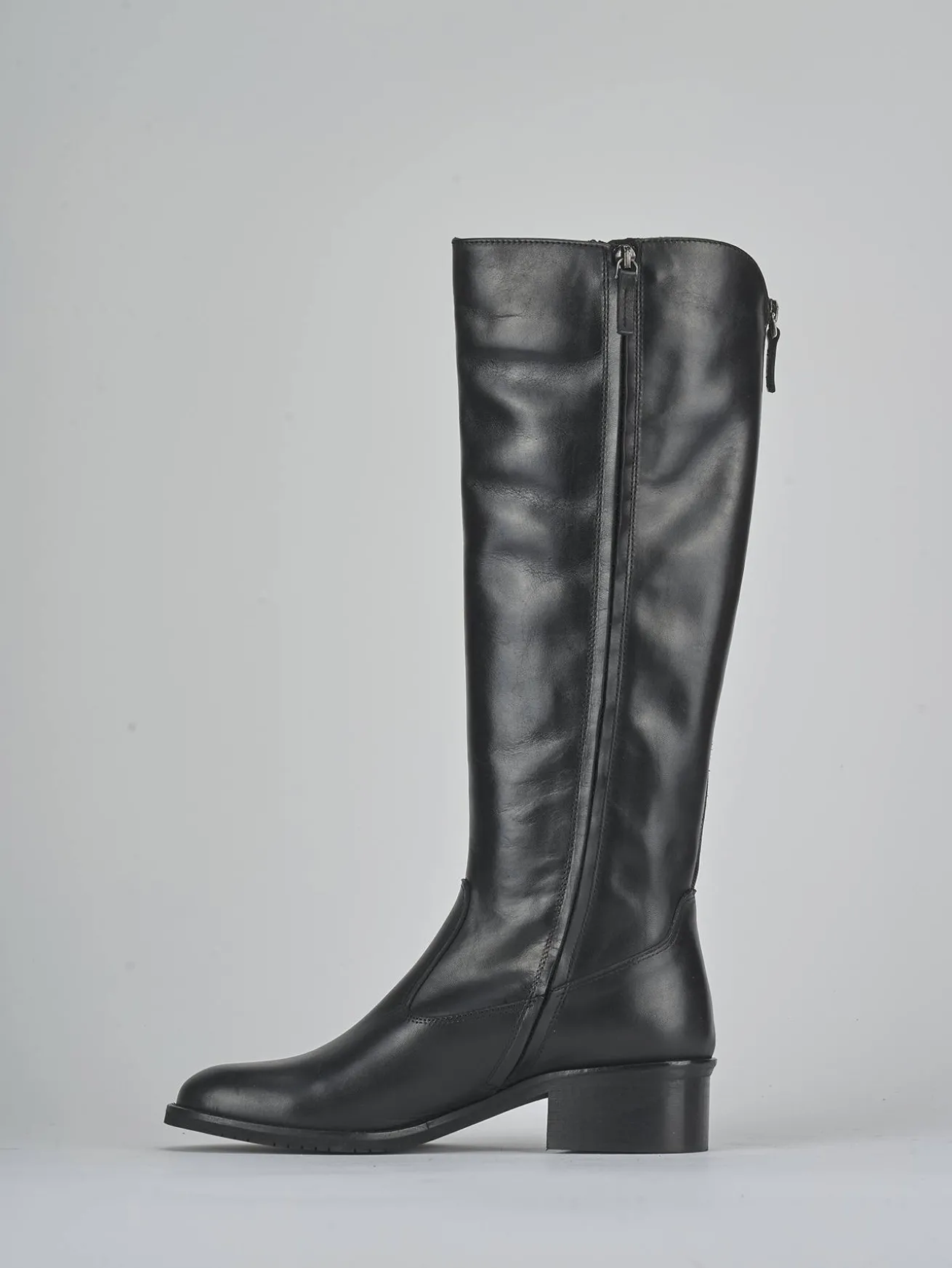 Stivali tacco 4cm pelle nero