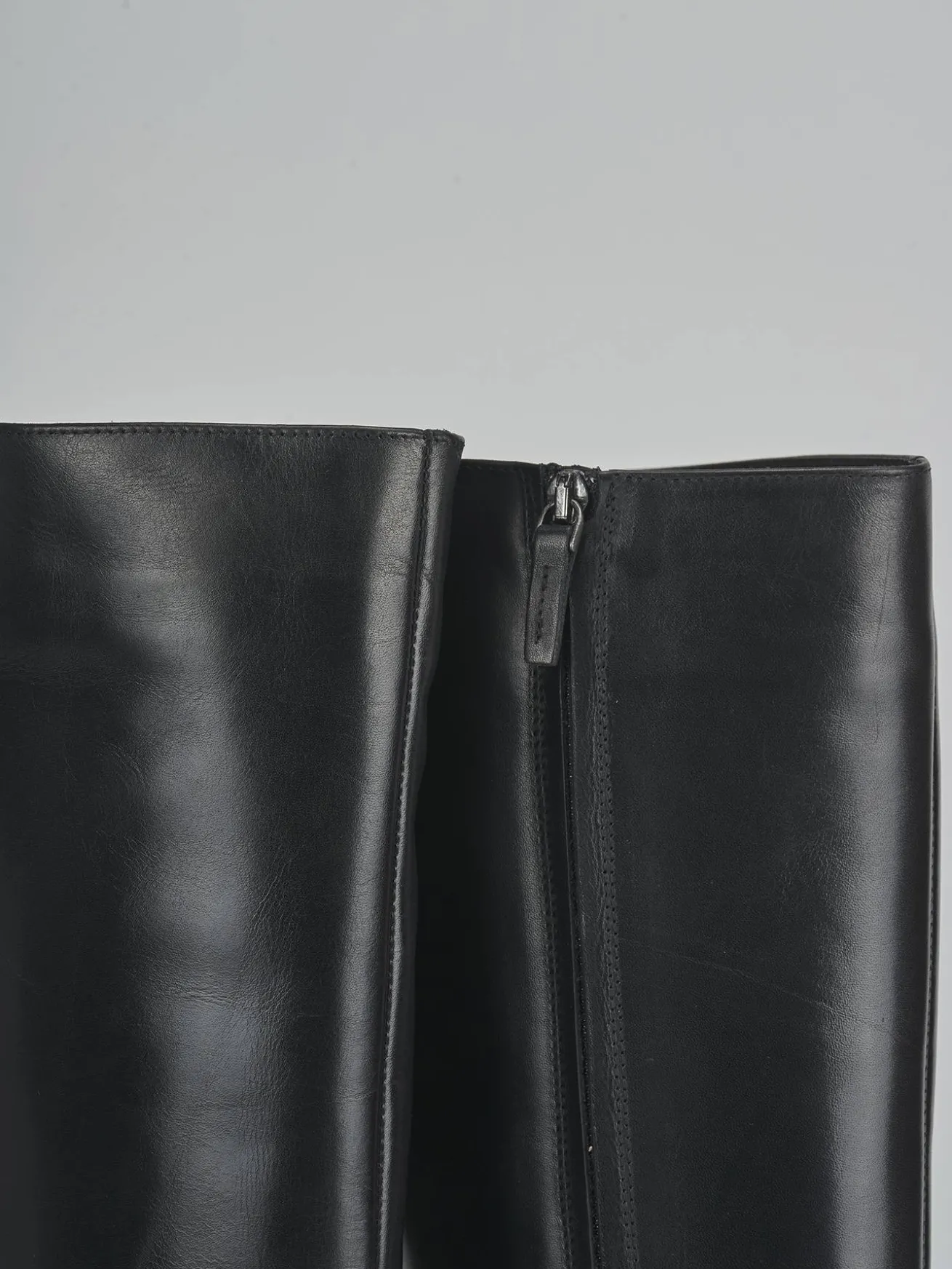 Stivali tacco 4cm pelle nero