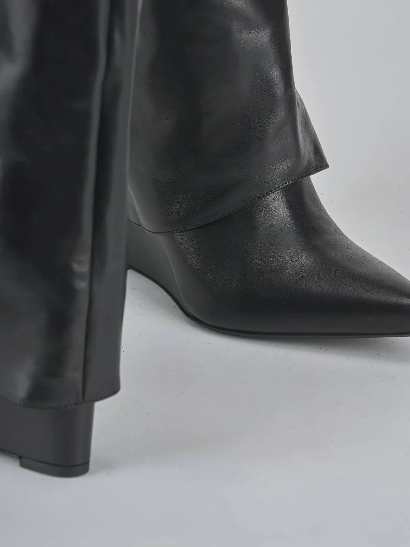 Stivali tacco 9cm pelle nero