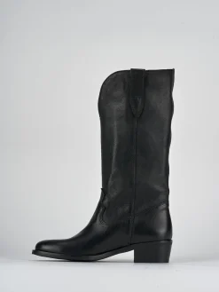 Stivali tacco 3cm pelle nero