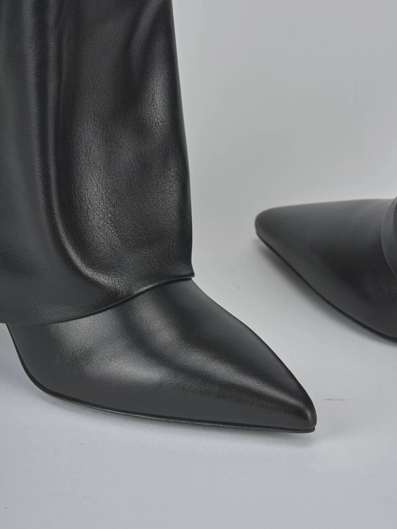 Stivali tacco 7cm pelle nero