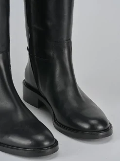 Stivali tacco 2cm pelle nero