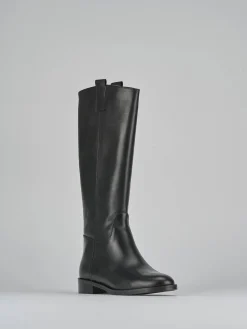 Stivali tacco 2cm pelle nero