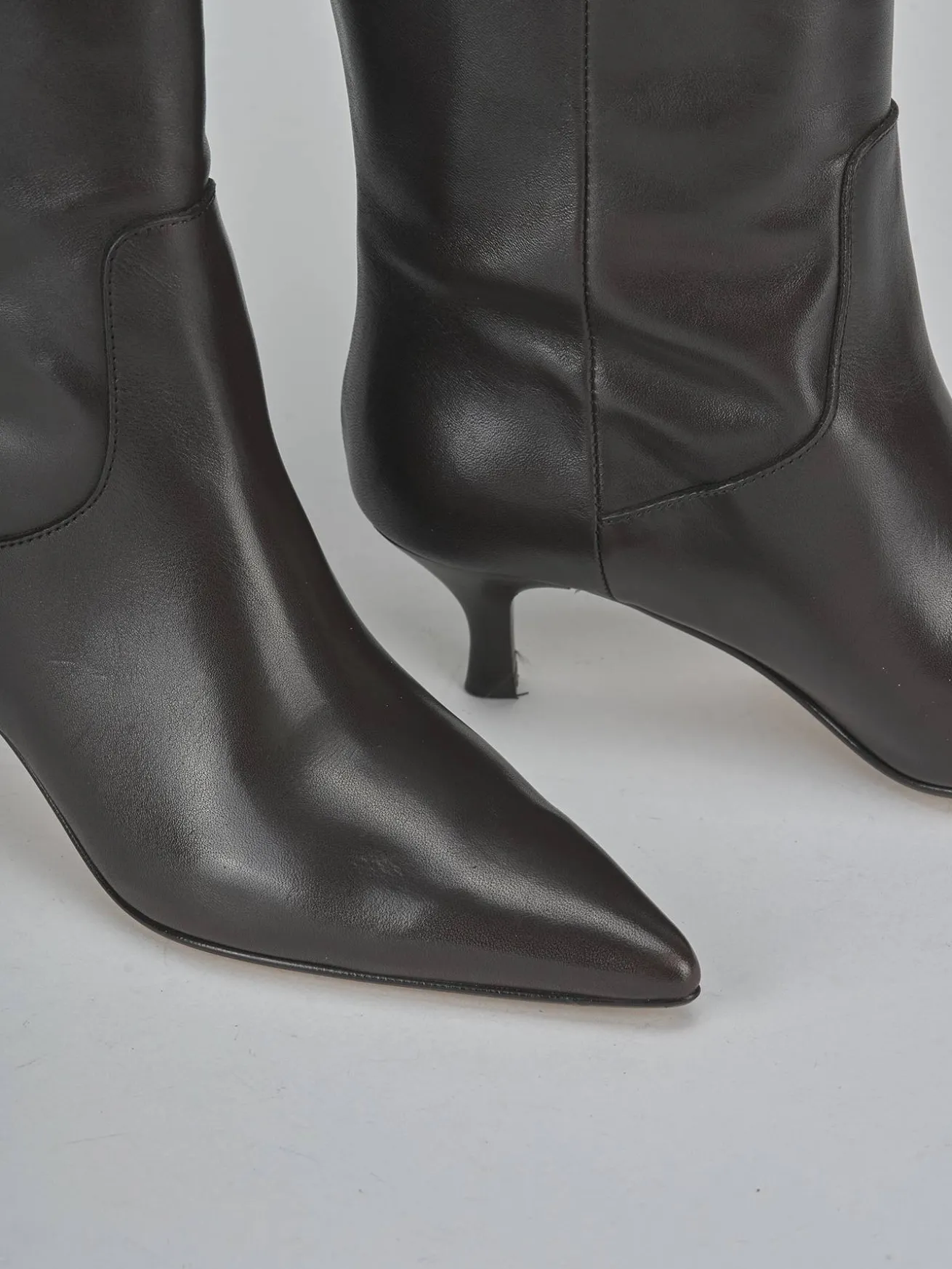 Stivali tacco 5cm pelle testa