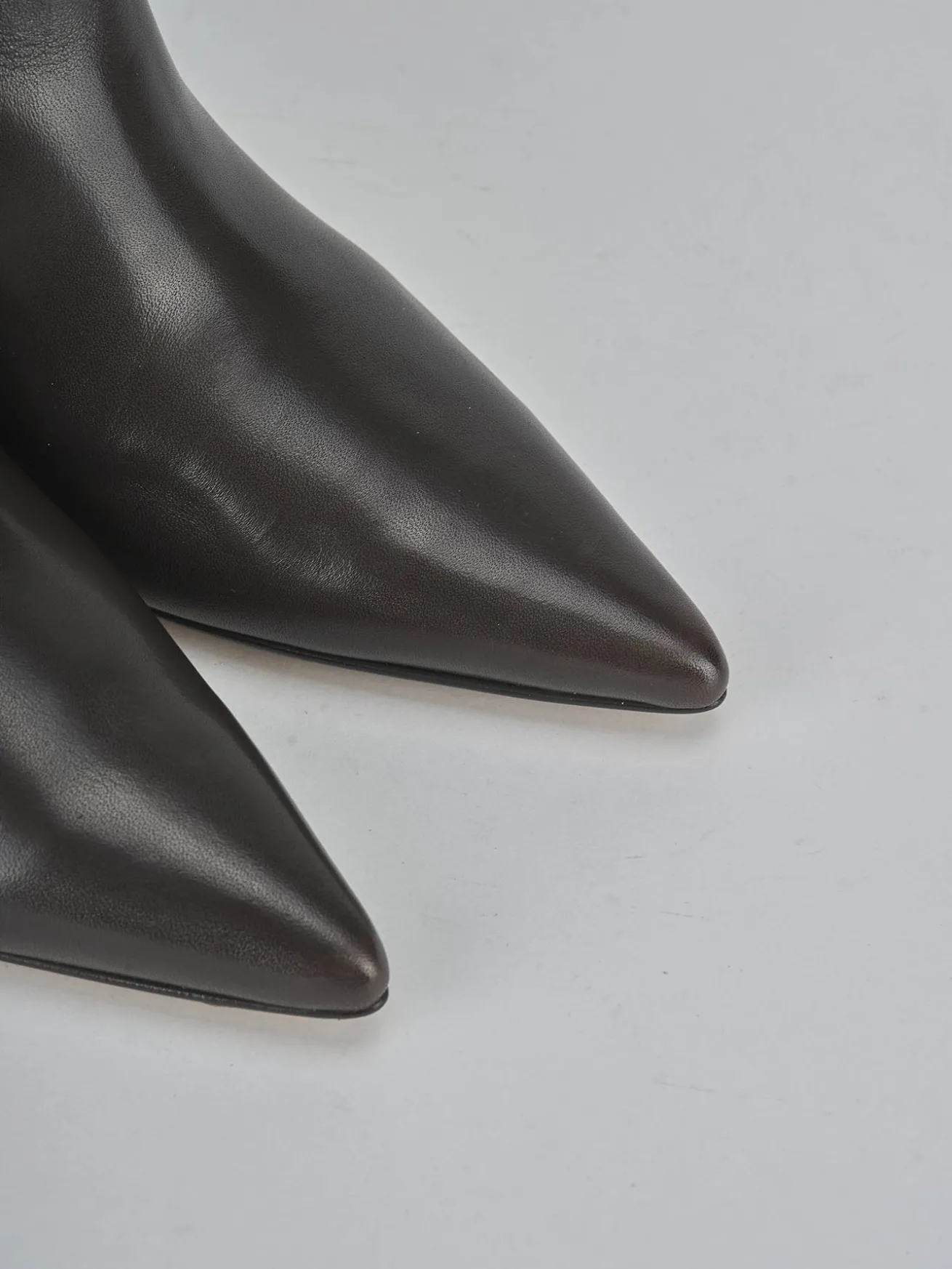 Stivali tacco 5cm pelle testa