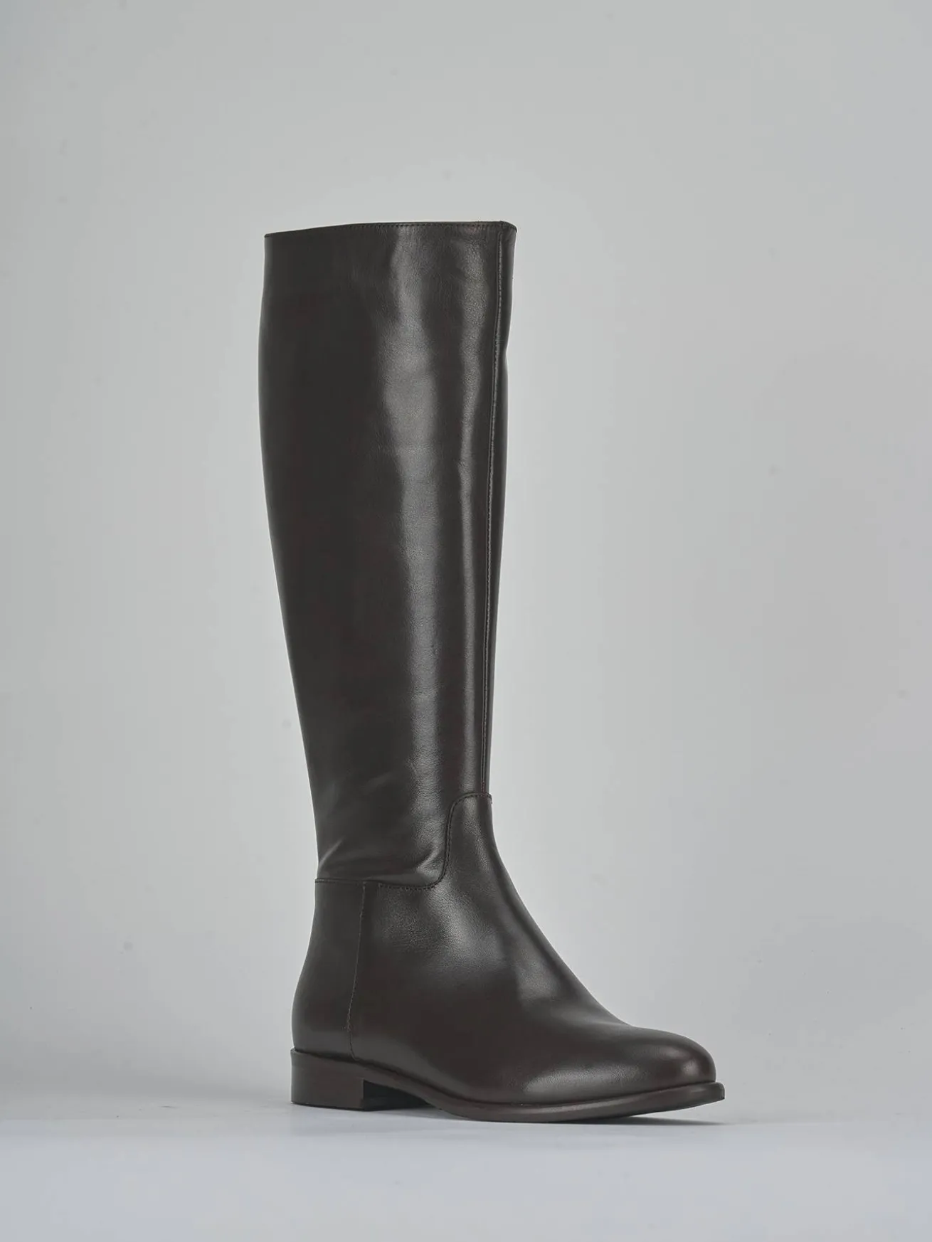 Stivali tacco 2cm pelle testa