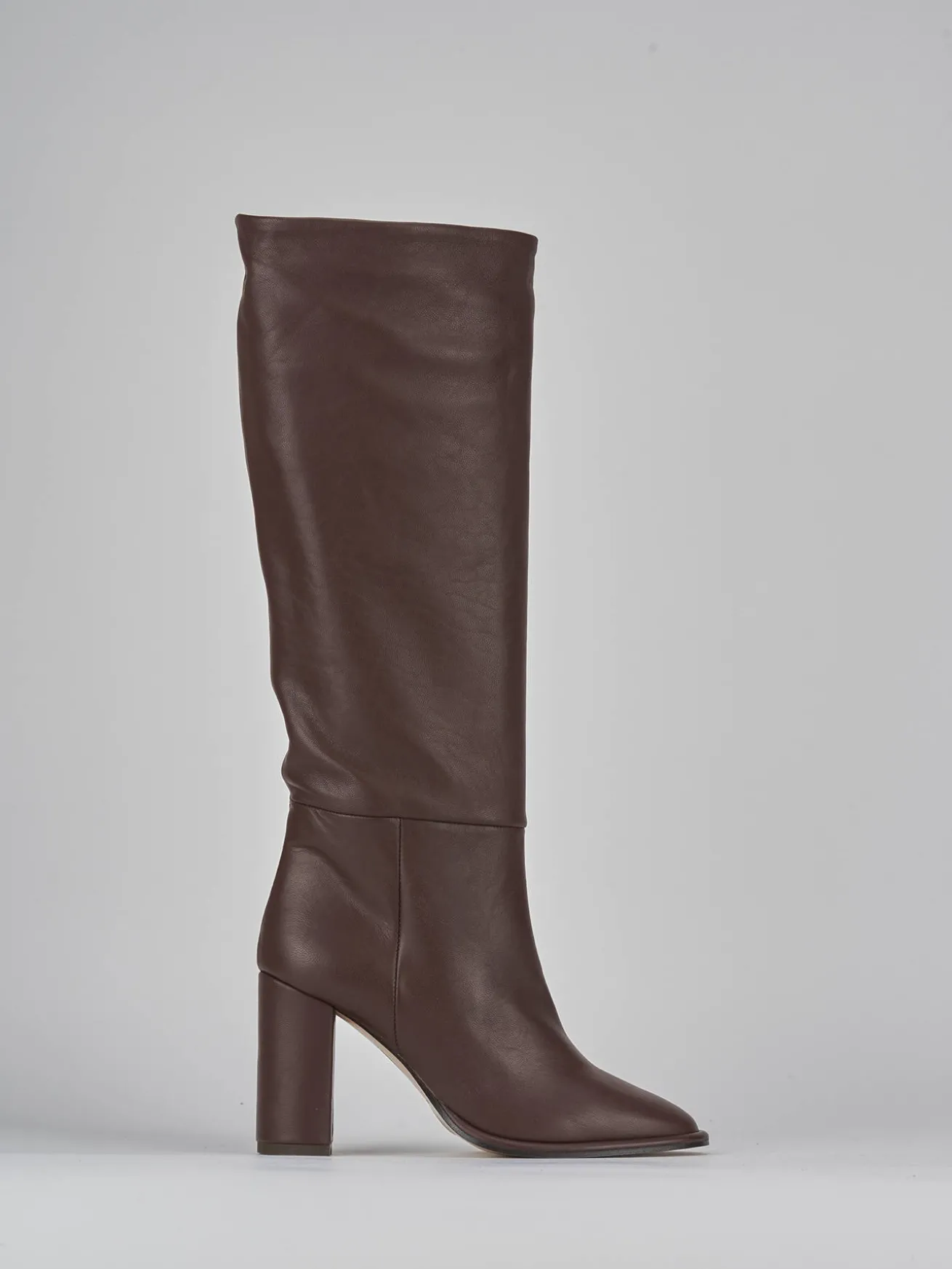 Stivali tacco 9cm pelle testa