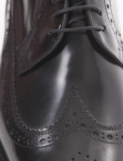 Stringata con fondo cuoio e soletto in vera pelle nero