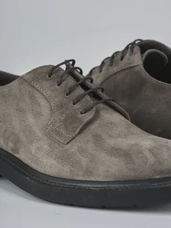 Stringate camoscio beige