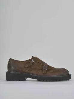 Stringate camoscio marrone