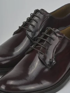 Stringate pelle bordo'