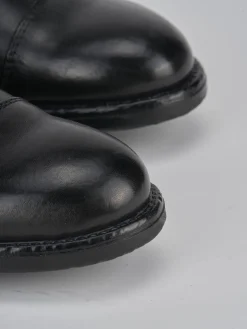 Stringate pelle nero