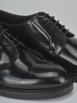 Stringate pelle nero