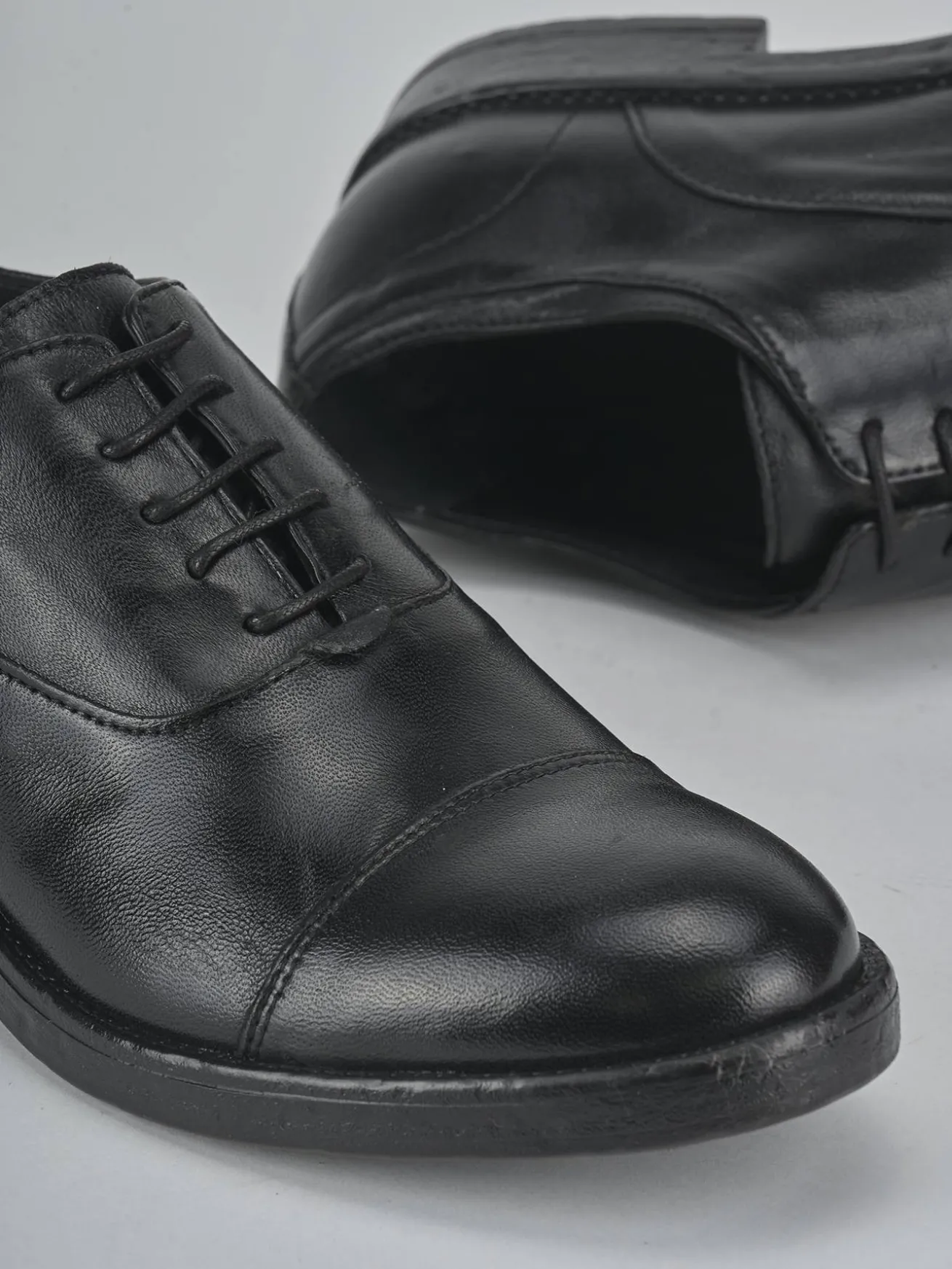 Stringate pelle nero