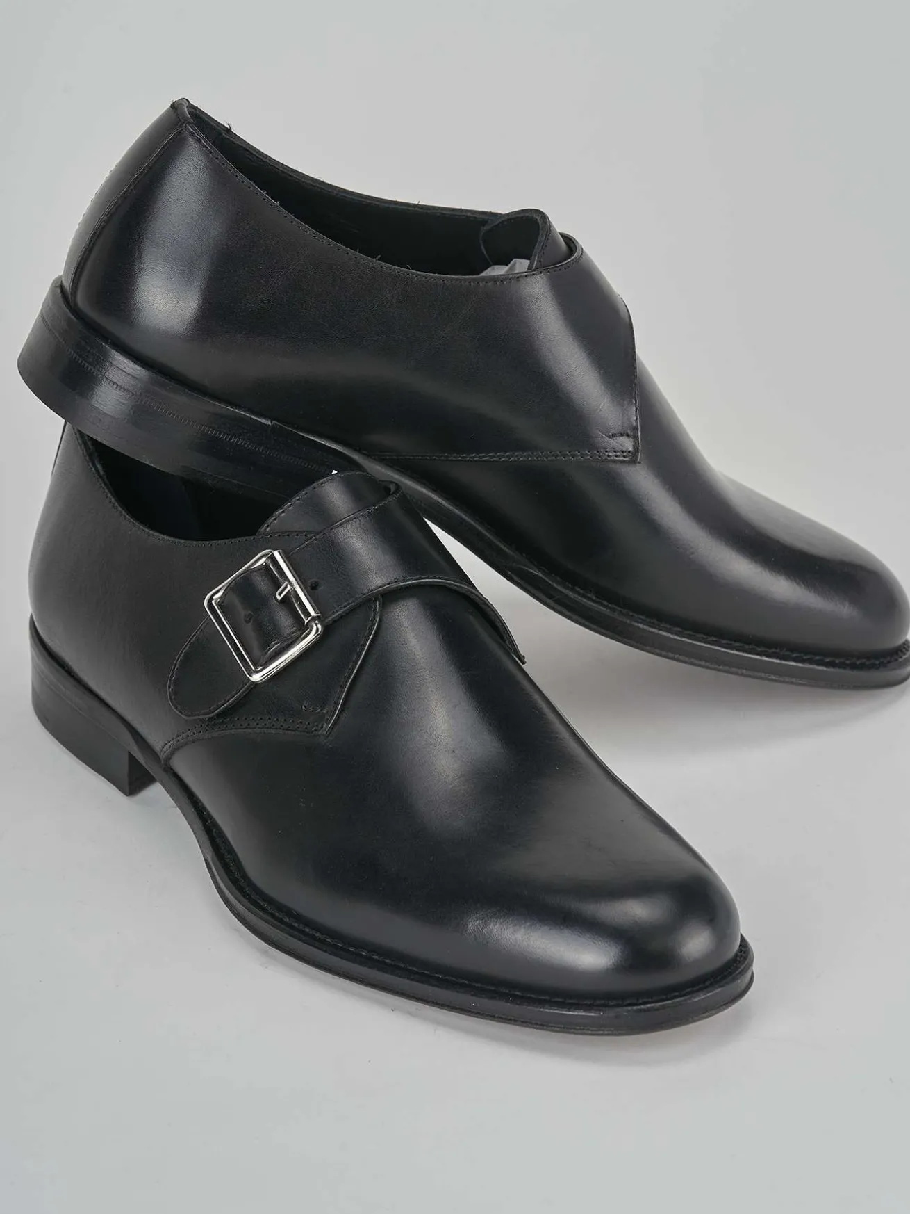 Stringate pelle nero