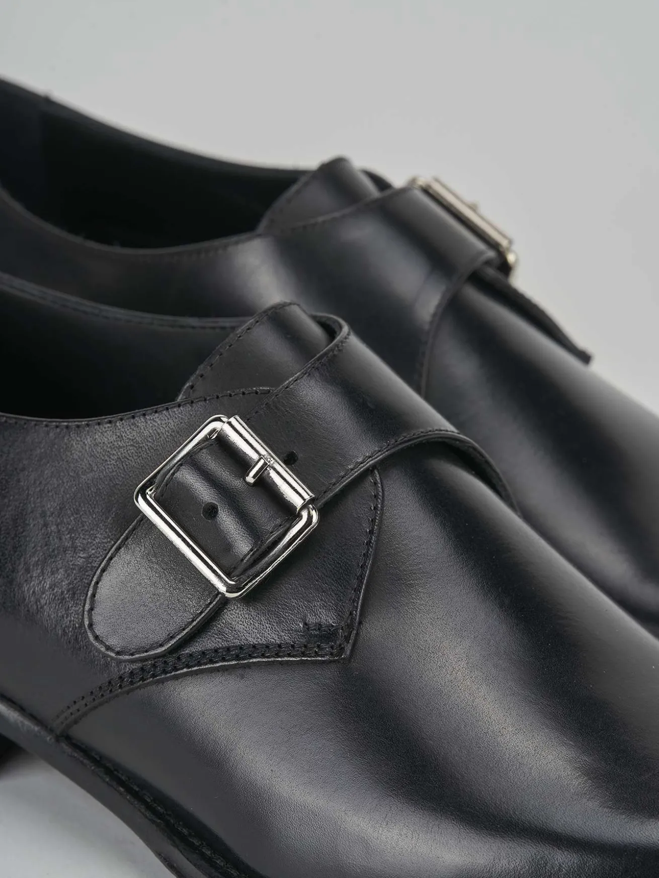 Stringate pelle nero