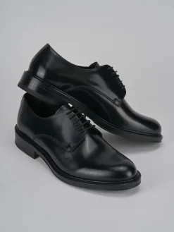 Stringate pelle nero