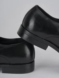 Stringate pelle nero