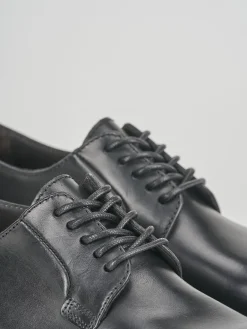 Stringate pelle nero