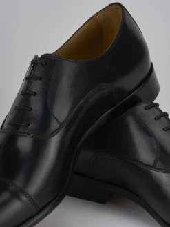 Stringate pelle nero