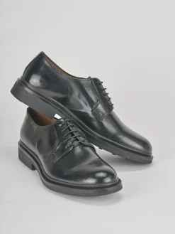 Stringate pelle nero