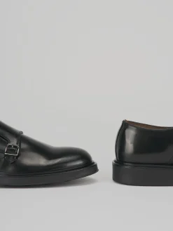 Stringate pelle nero