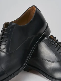 Stringate pelle nero