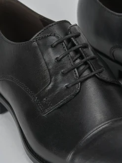 Stringate pelle nero