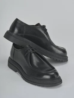 Stringate pelle nero