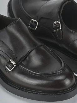 Stringate pelle testa