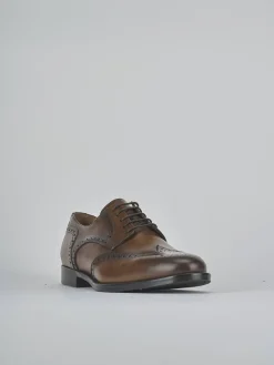 Stringate pelle testa