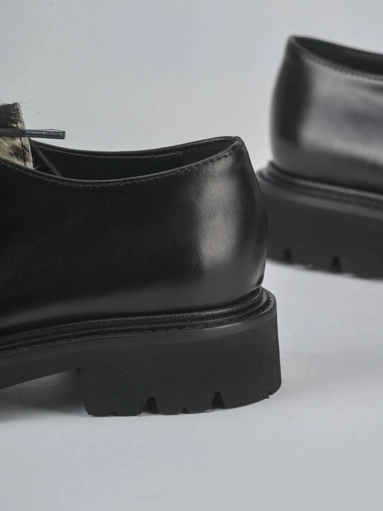 Stringate tacco 3cm cavallino nero